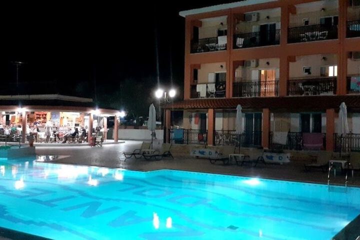 Hotel 58 of 59