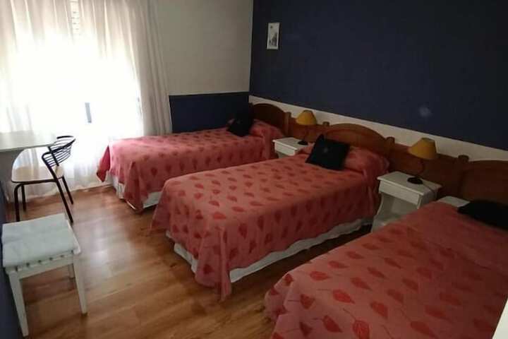 Room 3 of 10