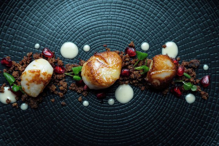 Dining 64 of 99