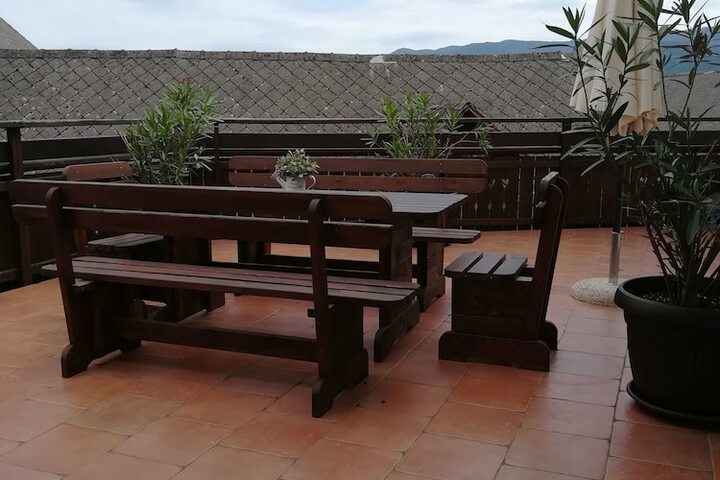 Terrace/Patio 102 of 102