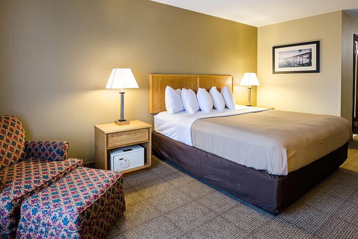Room 14 of 38
