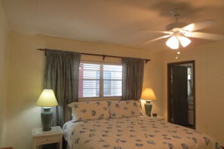 Room 35 of 39