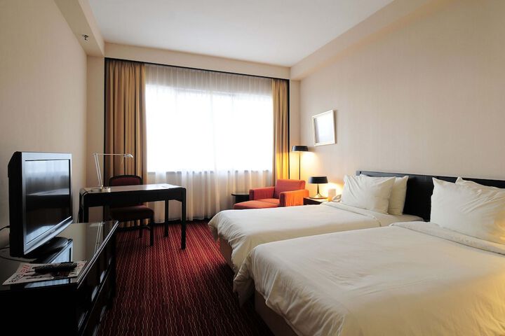 Room 7 of 20