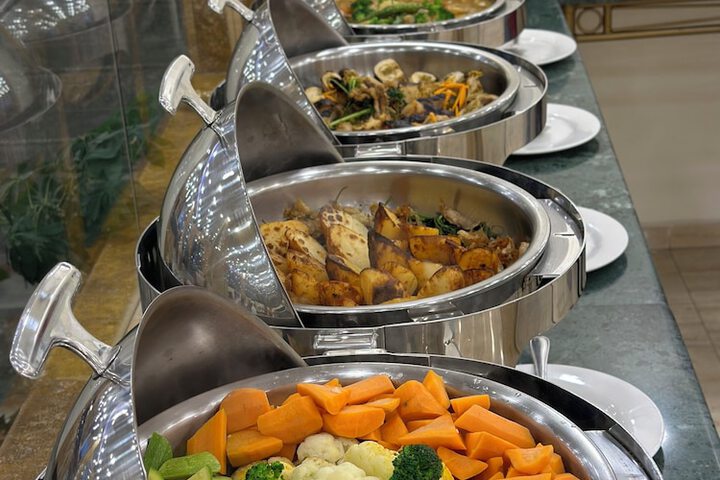 Dining 58 of 78