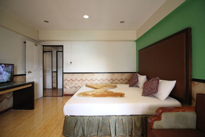 Room 8 of 58