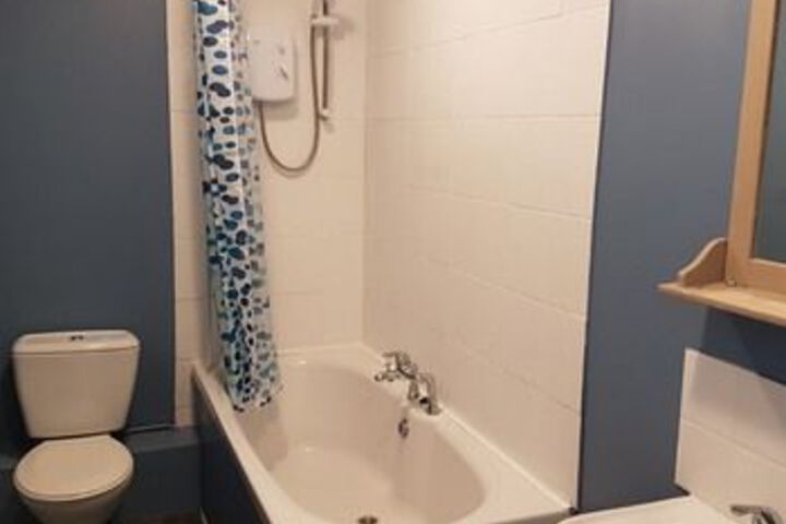 Room 18 of 29