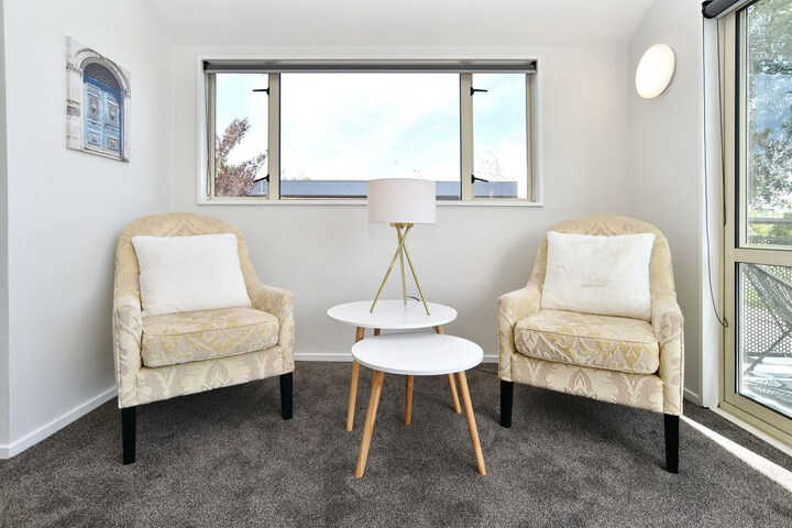 Room 36 of 60