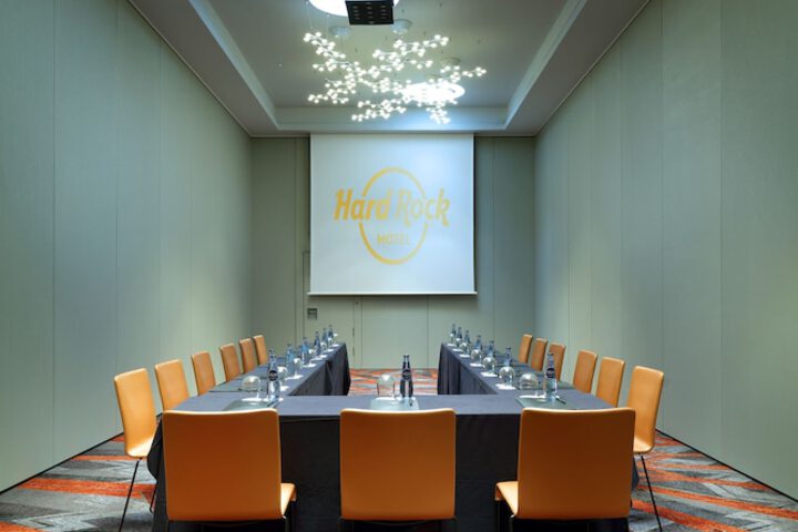 Meeting 118 of 140