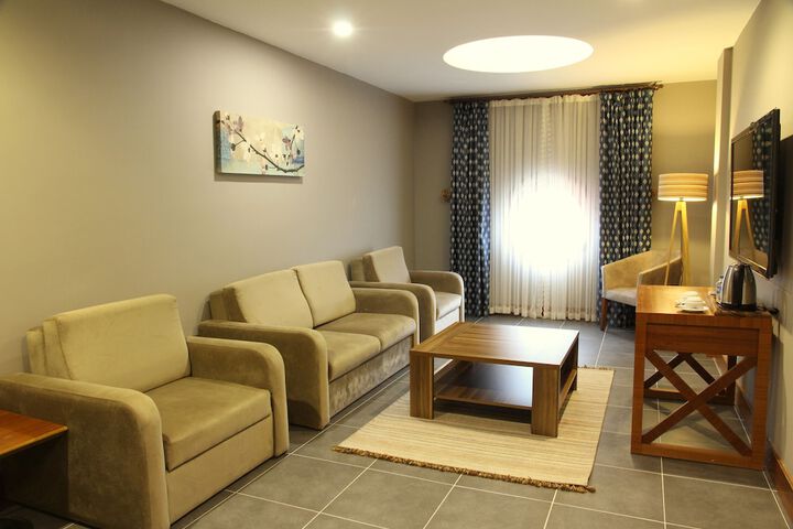 Room 15 of 69