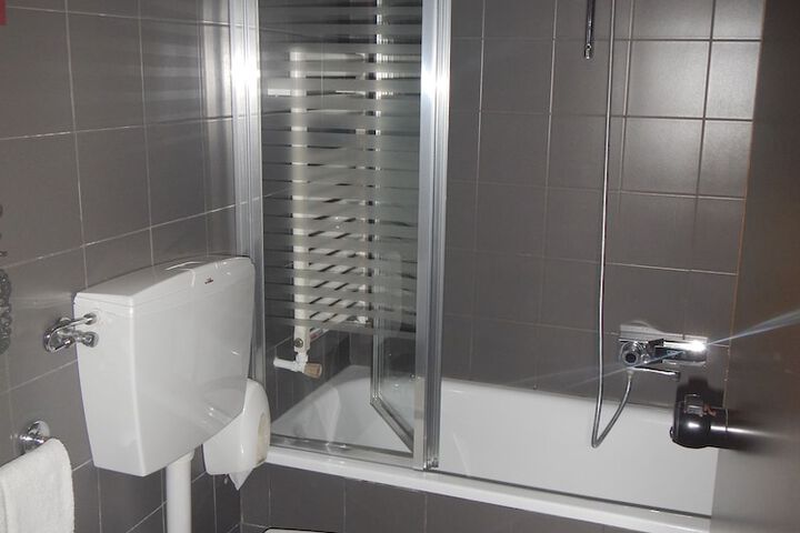 Bath Interior