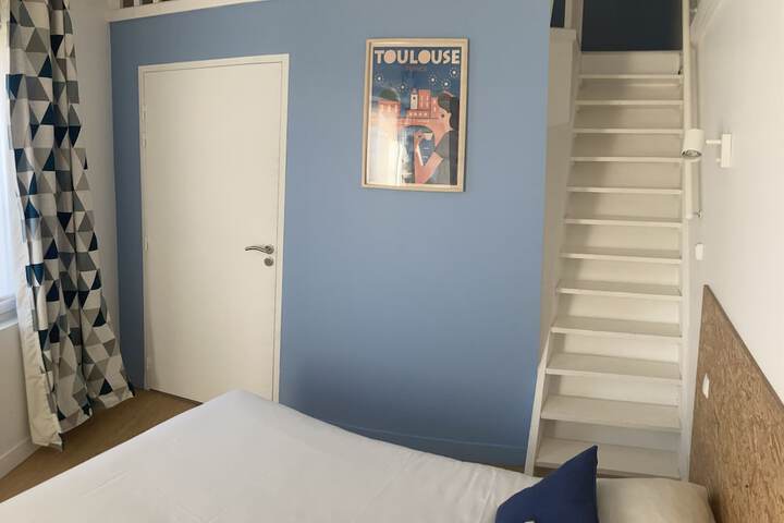 Room 18 of 141