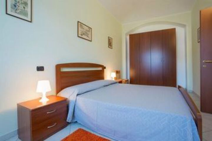 Room 45 of 96