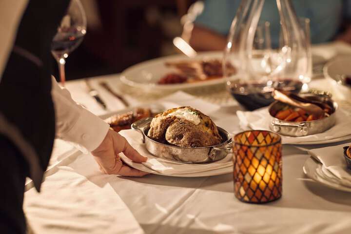 Dining 32 of 54