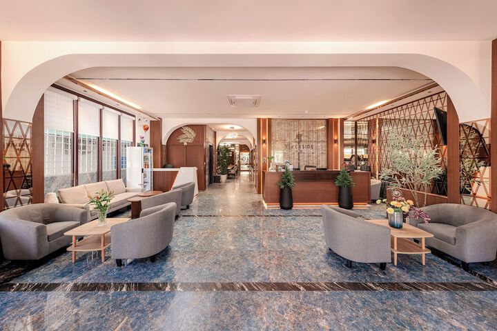 Hotel Interior 12 of 91