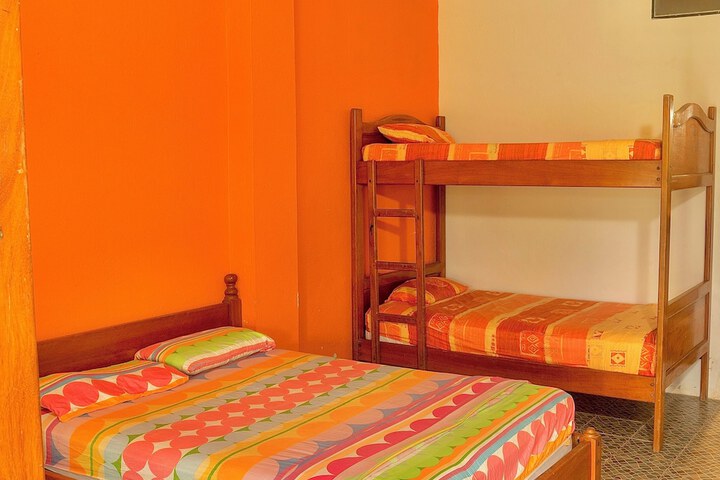 Room 12 of 93
