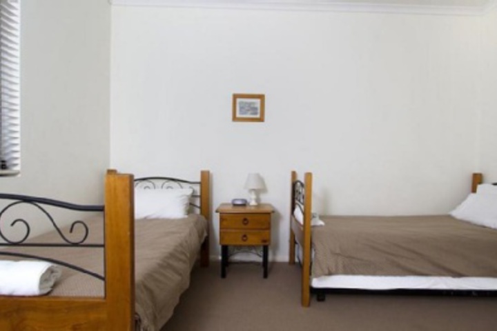 Room 36 of 276