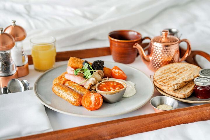 Breakfast/Coffee Service 48 of 108
