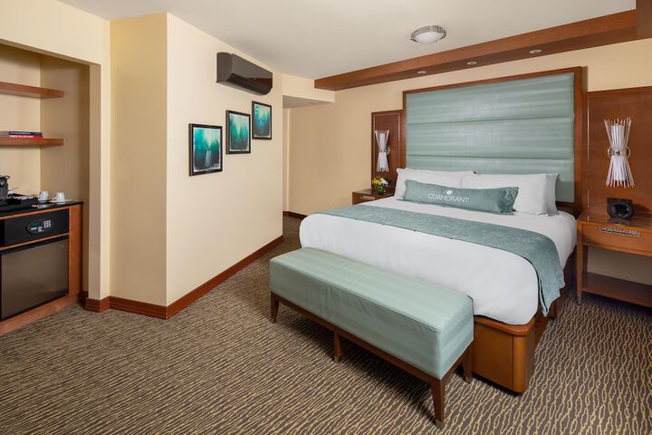 Room 11 of 43
