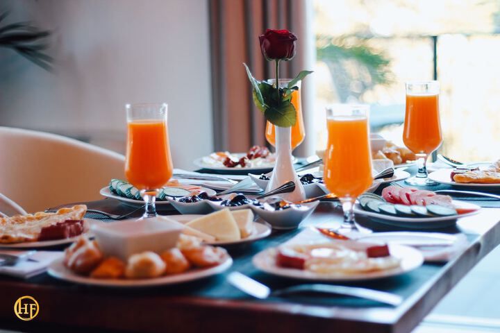 Breakfast/Coffee Service 24 of 30