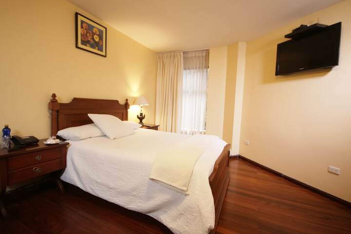Room 13 of 50