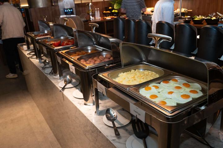 Breakfast/Coffee Service 95 of 146