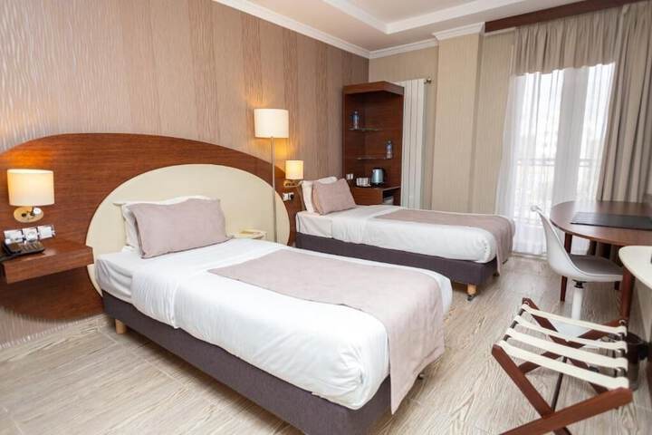 Room 17 of 45