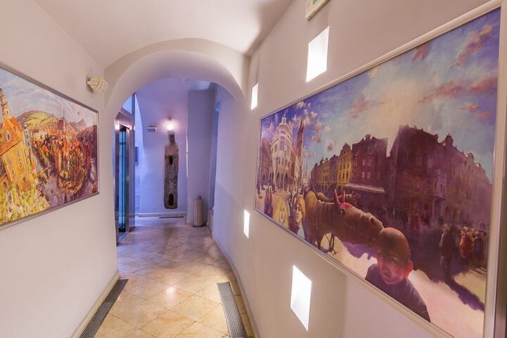 Hotel Interior 8 of 11