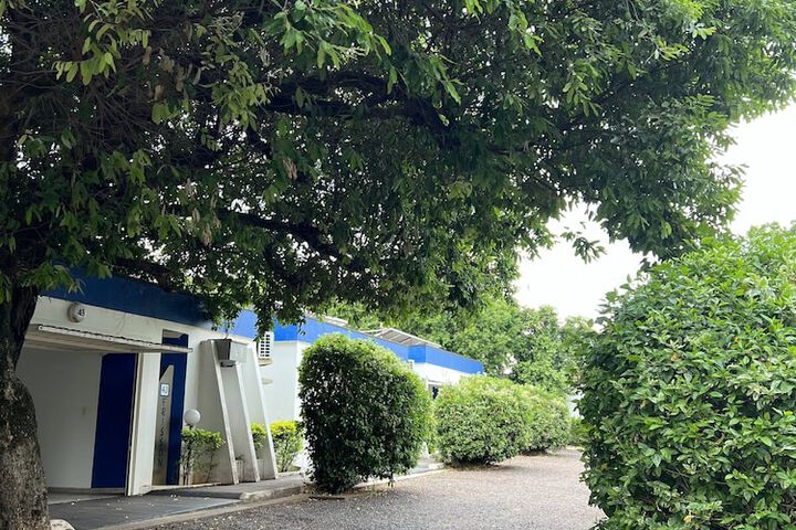 Hotel Exterior 106 of 118