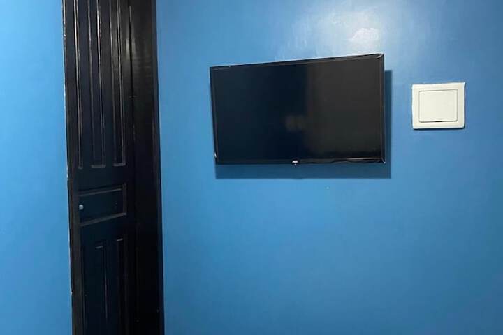 Room 11 of 23