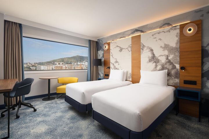 Room 49 of 119