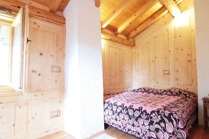 Room 3 of 54
