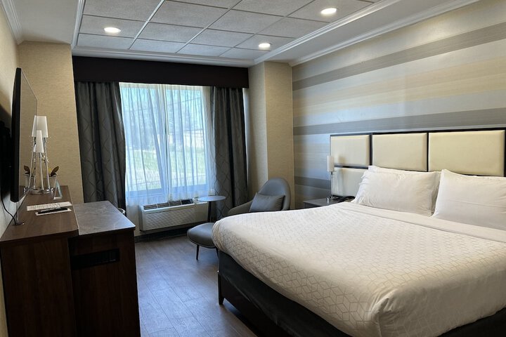 Room 10 of 49
