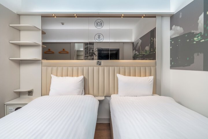 Room 21 of 47