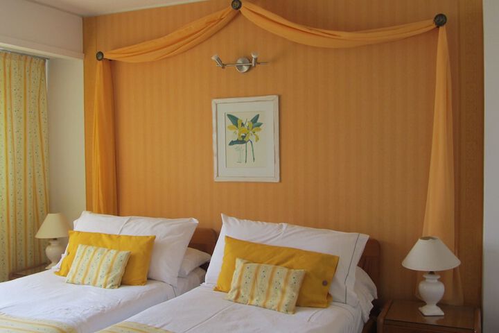 Room 7 of 85