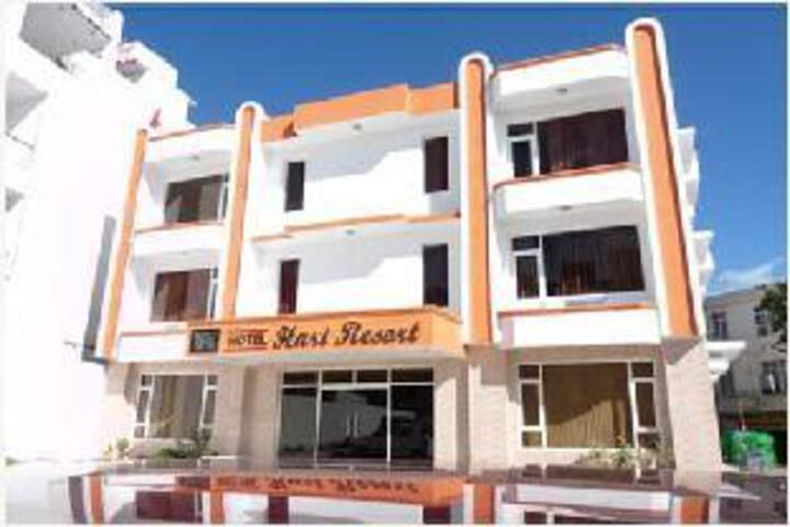 Hotel Hari Resort