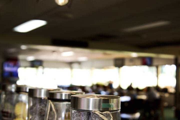 Breakfast/Coffee Service 24 of 34
