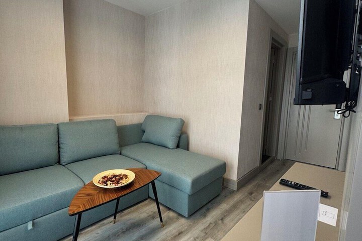 Room 29 of 42