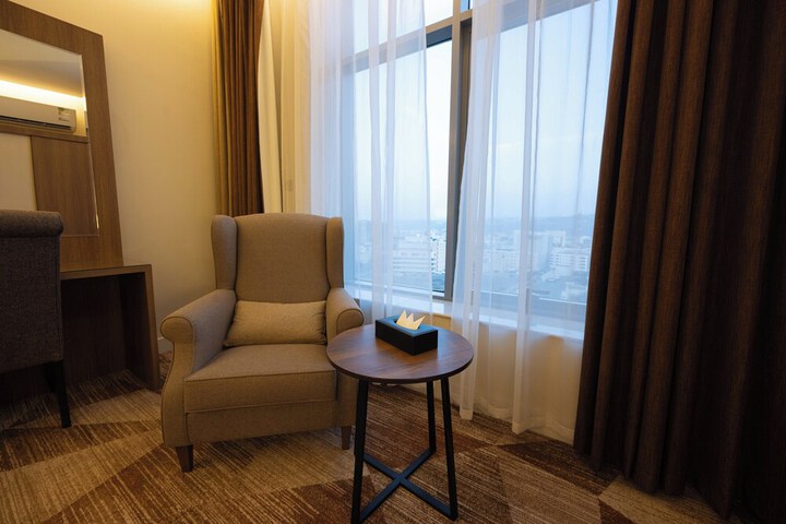Room 48 of 64