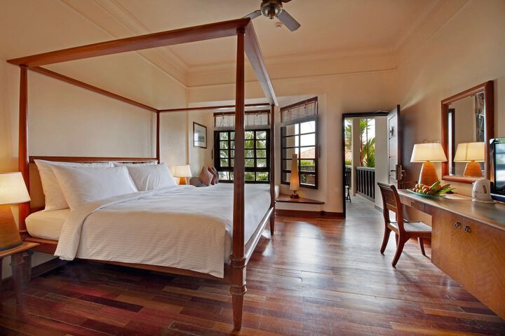 Room 8 of 47