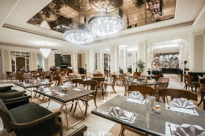Dining 54 of 70