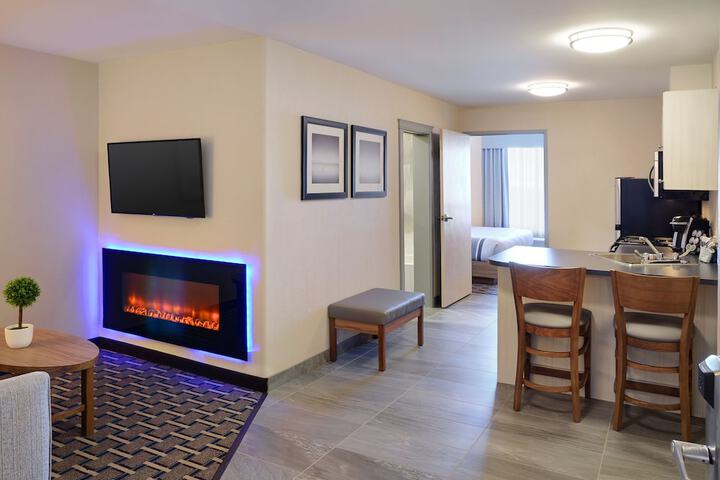 Room 7 of 29
