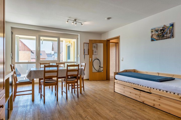 Room 9 of 69