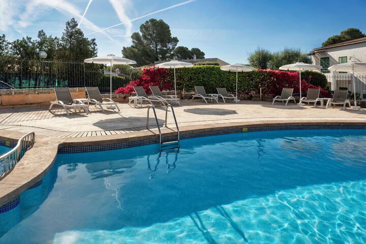 Pool 46 of 65