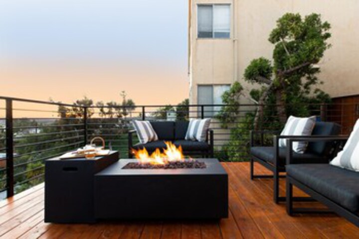 Terrace/Patio 6 of 27