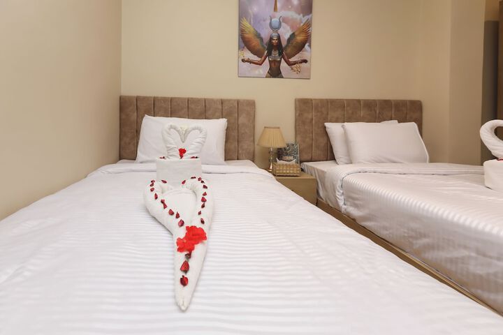 Room 14 of 21