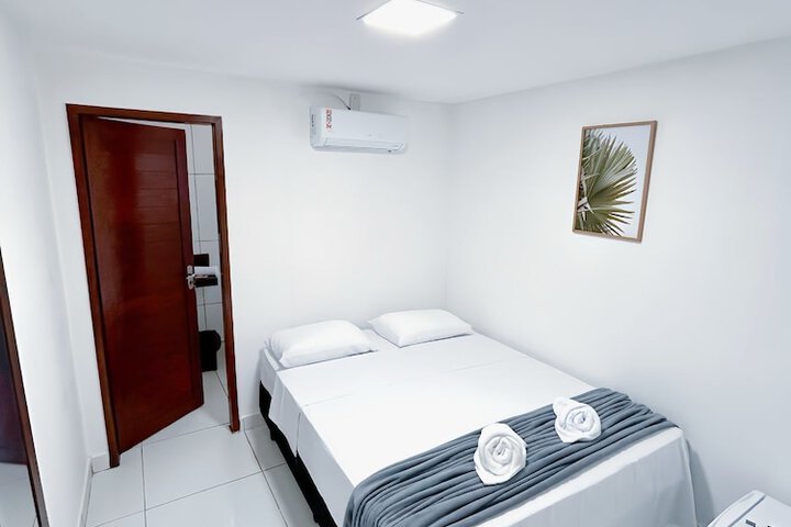 Room 6 of 21