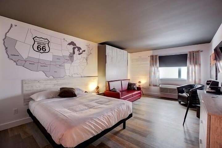 Room 12 of 50