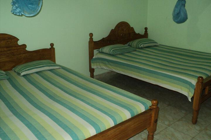 Room 3 of 6