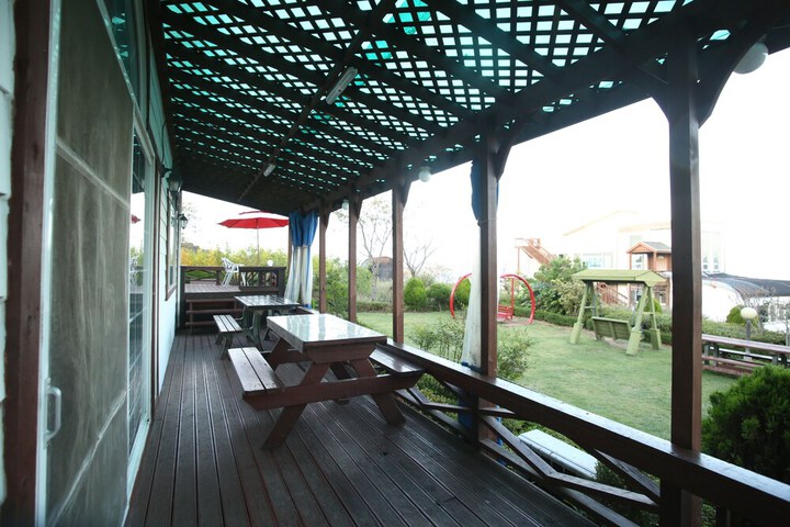 Terrace/Patio 81 of 82