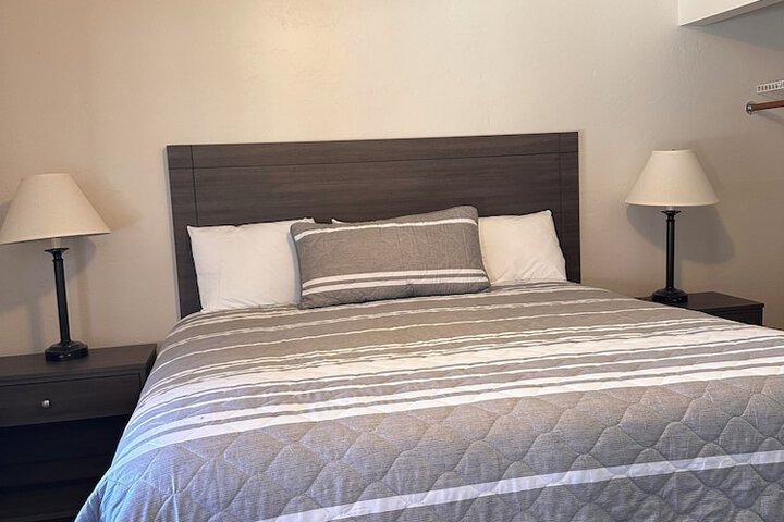 Room 5 of 89